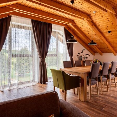 Bed&Breakfast Vinarija Coner 别洛瓦尔 外观 照片