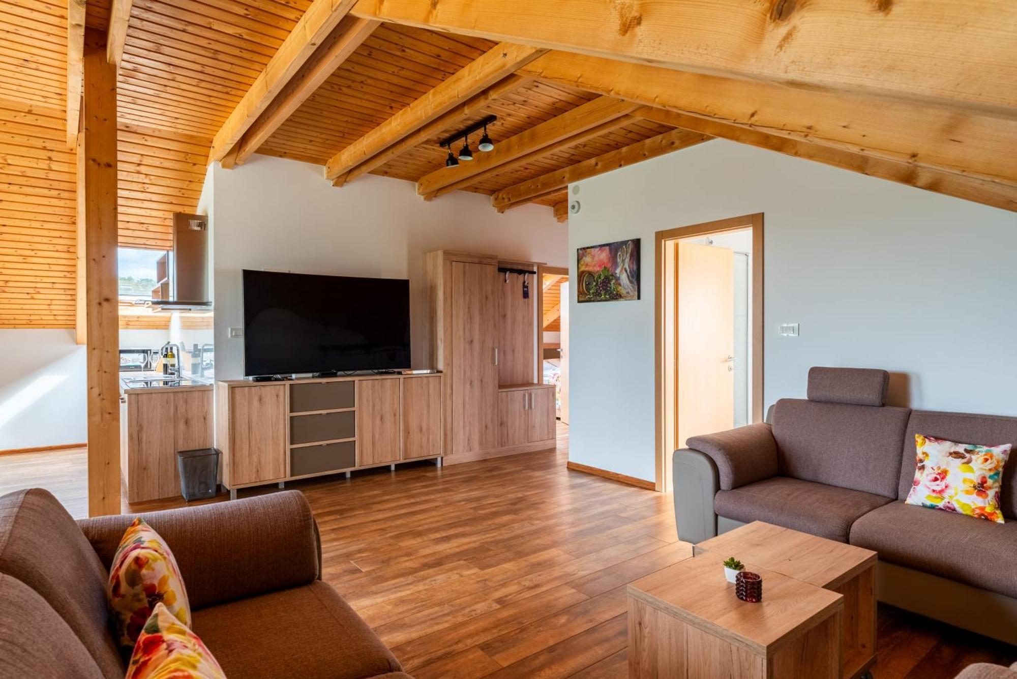 Bed&Breakfast Vinarija Coner 别洛瓦尔 外观 照片