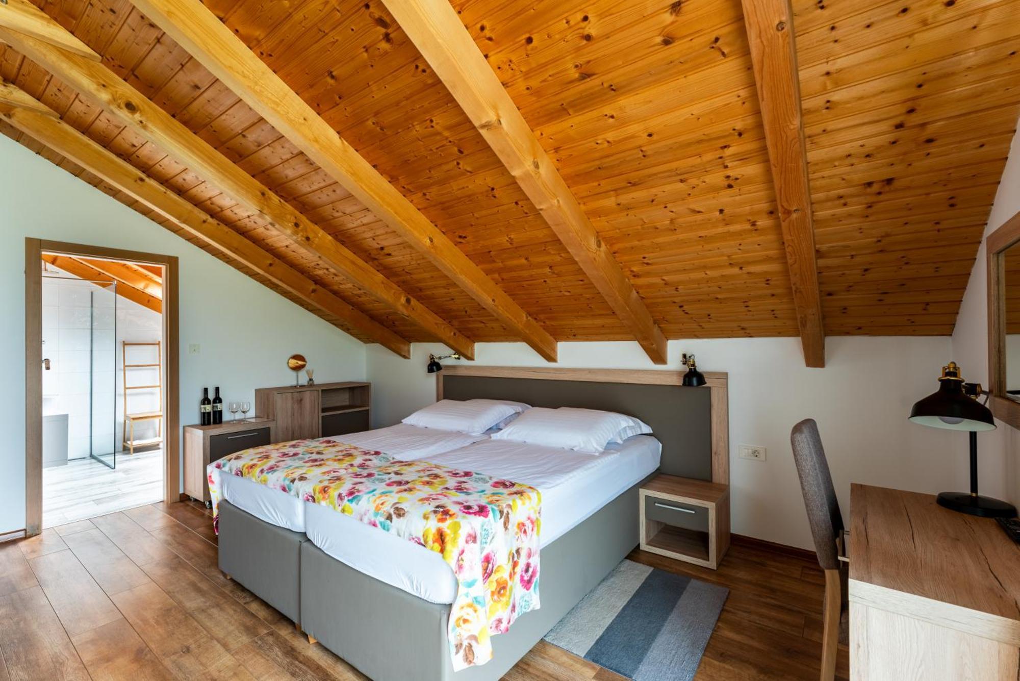 Bed&Breakfast Vinarija Coner 别洛瓦尔 外观 照片