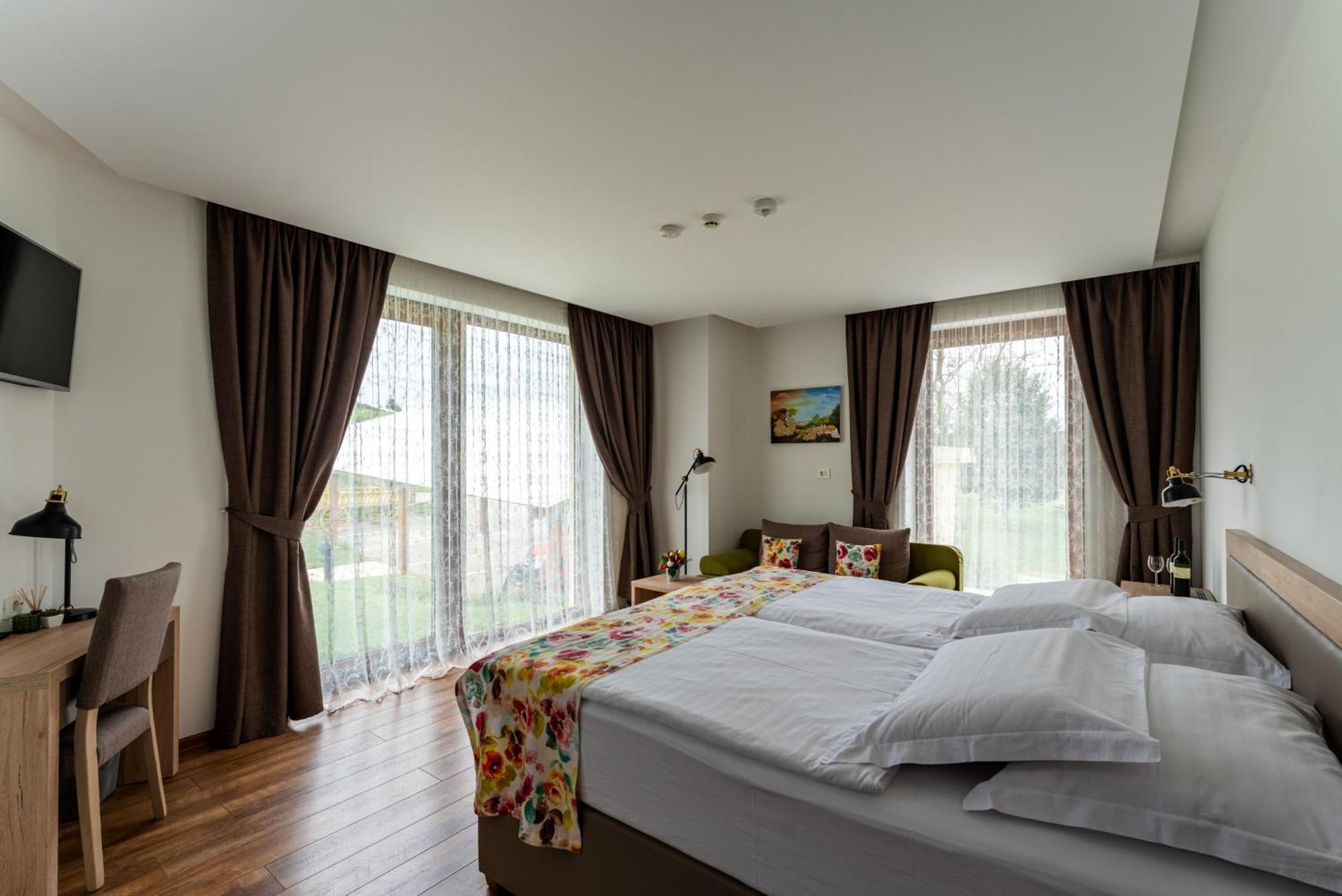 Bed&Breakfast Vinarija Coner 别洛瓦尔 外观 照片