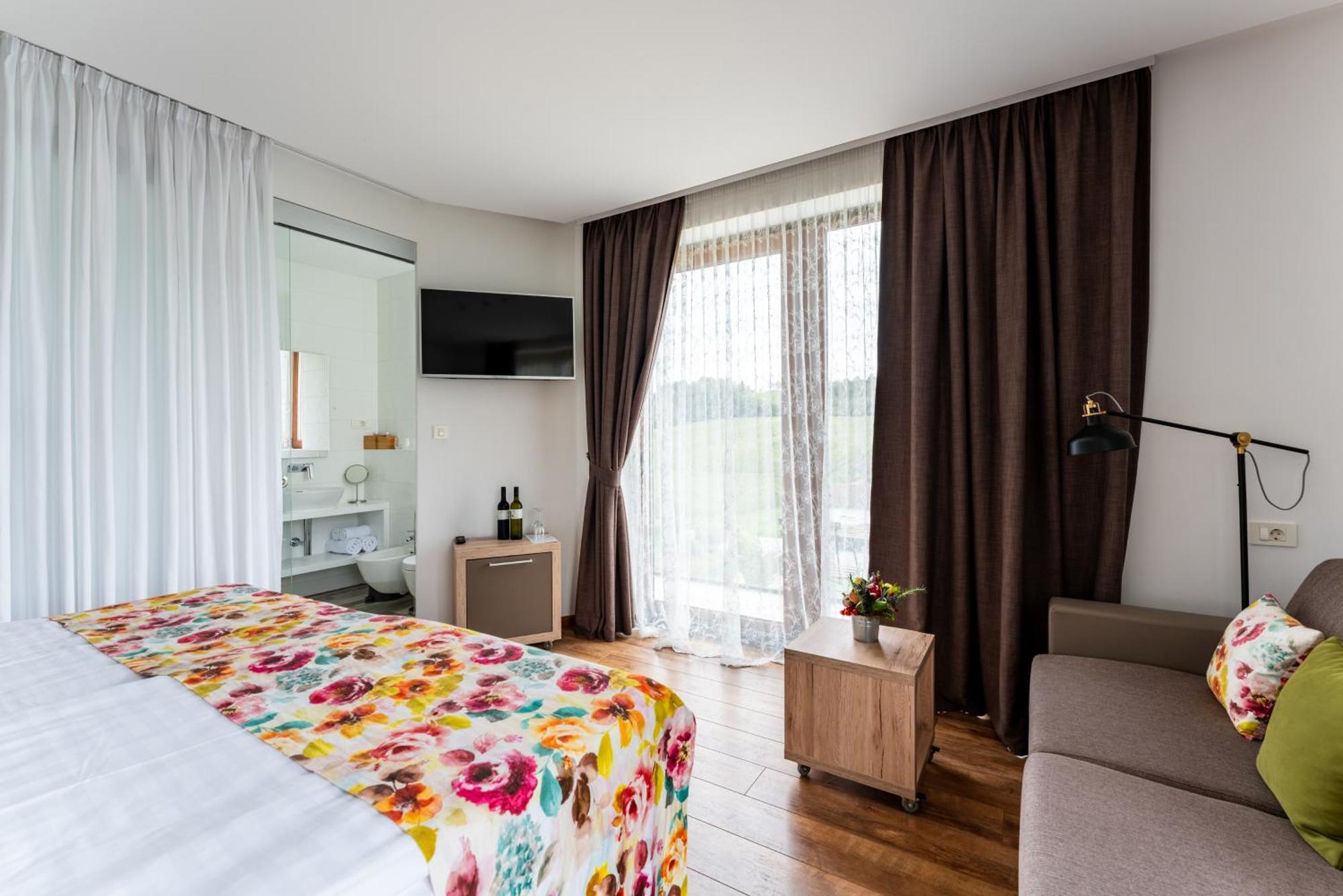 Bed&Breakfast Vinarija Coner 别洛瓦尔 客房 照片